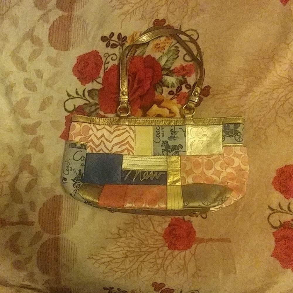 Coach Tote Bag With Multi Patch Look